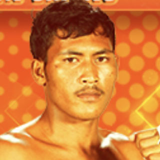 Chin Chang Cambodian Fighter