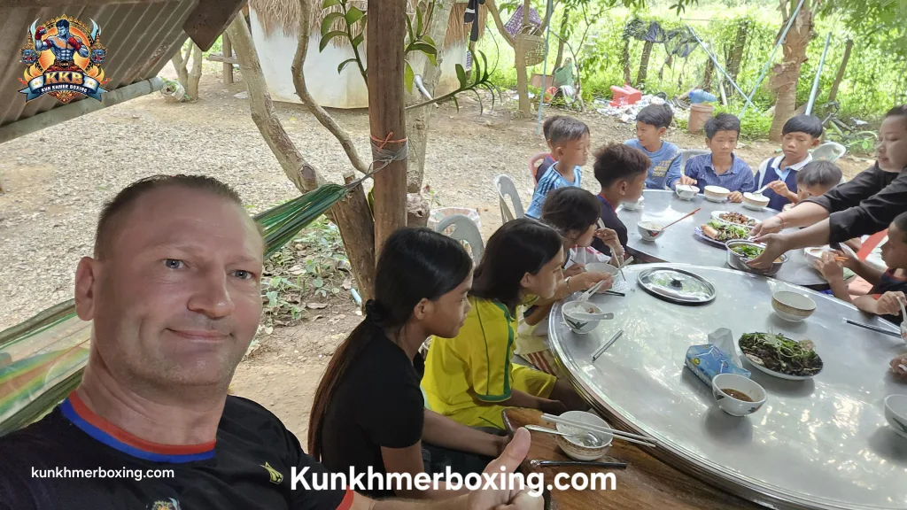 KKB Welcomes Rainbow Sports Club 🥊 | Sunday Kun Khmer Training, Sparring and Children Support | KKB ស្វាគមន៍ក្លឹបឥន្ធនូចំការសំរោងកីឡា | KKB Robert Coach