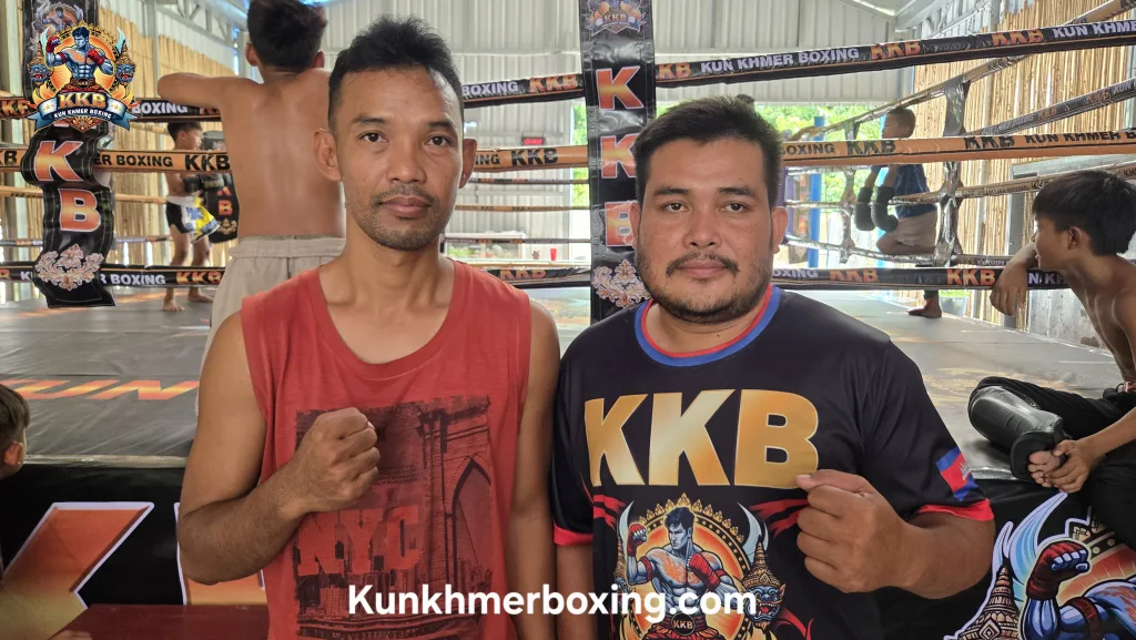 Kmeng Wat Kun khmer ក្មេងវត្តគុនខ្មែរ បាត់ដំបន់ Coaches / គ្រូបង្វឹក KKB Profile